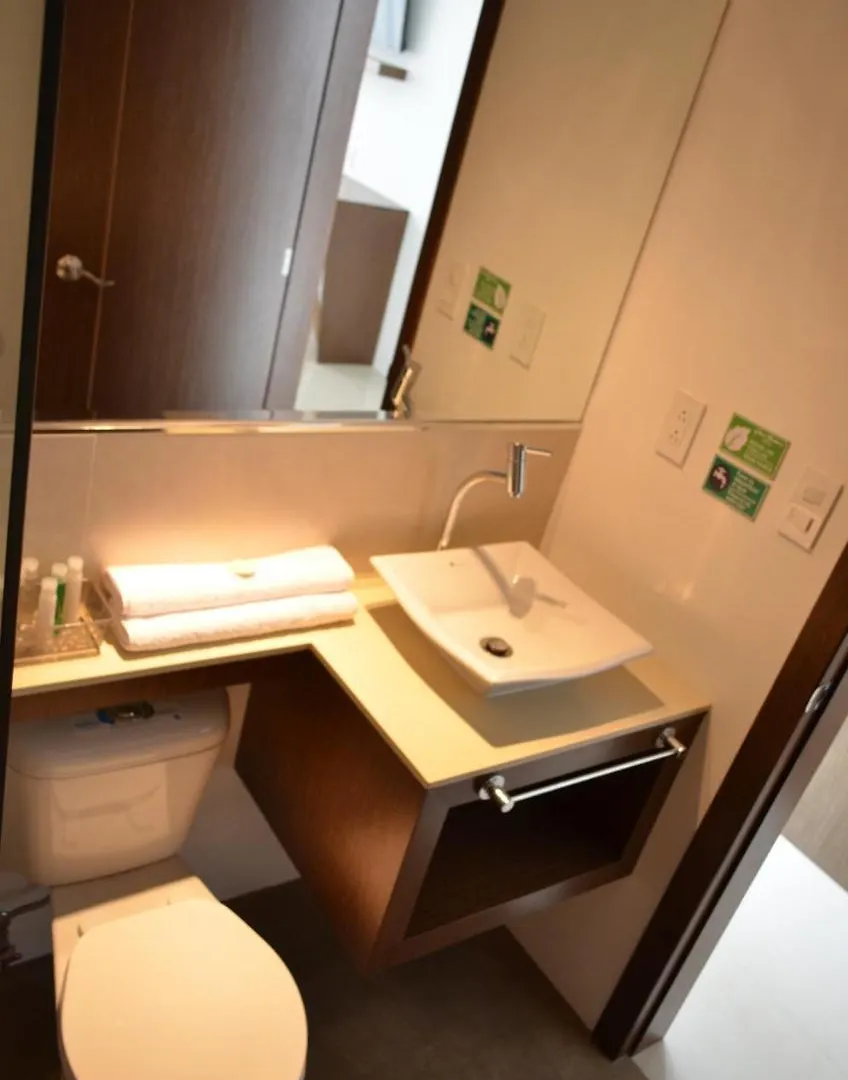 Hotel Gran Mariscal Quito 3*,