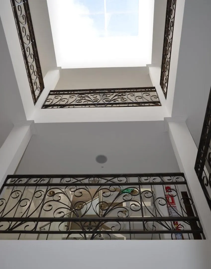 Hotel Gran Mariscal Quito 3*,